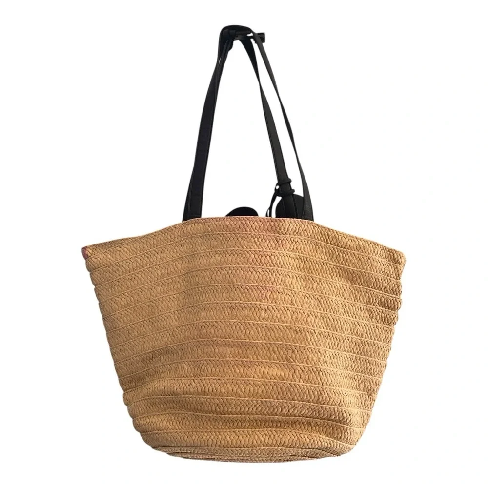 Disney Mickey Mouse Straw beach bag (small stain, see pic)